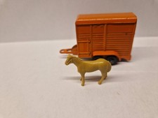 DINKY DUBLO 073 HORSE BOX WITH