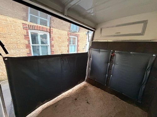 Horse box lorry bundle kick - horse,
