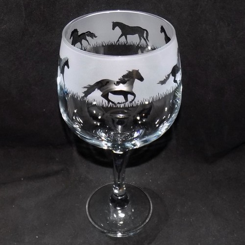 Hand etched horse gin - horse, glass