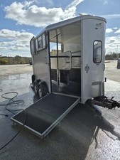 IFOR WILLIAMS HB511 HORSE BOX